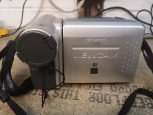 Sharp VL-E630 Viewcam 8mm (Video 8) Camcorder Retro Video Camera Untested - Picture 1 of 4