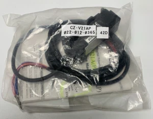 NEW- Keyence CZ-V21AP Digital Sensor Amplifier 24 VDC - Picture 1 of 3