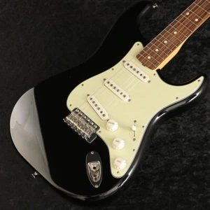 USED Fender Traditional II 60s Stratocaster Black Electric Guitar Free Shipping - Picture 1 of 11