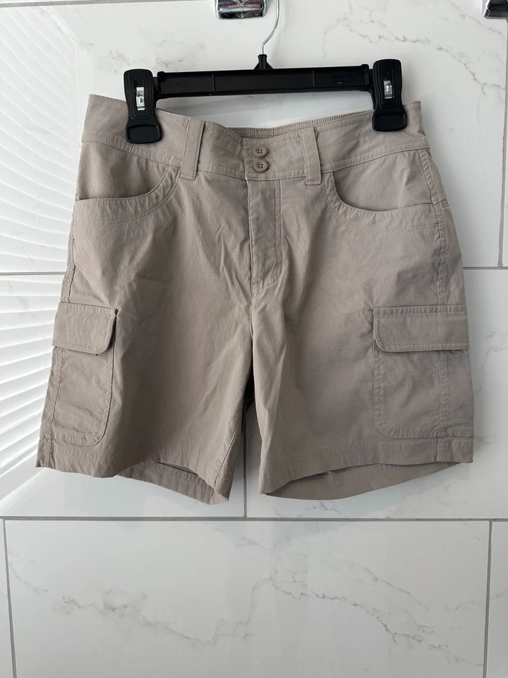 Eddie Bauer Women’s Size 6 Khaki Cargo Hiking Shorts Lightweight Outdoor Travel - Image 1 of 4