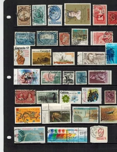 A NICE GROUP OF USED CDS OLDER TO NEWER ON A STOCK PAGE. - Bild 1 von 1