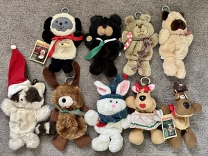 Vintage 1980er Hallmark STUFFABLES Plüsch WEIHNACHTEN Strumpf Posten Rentier Lamm Hase + - Bild 1 von 17