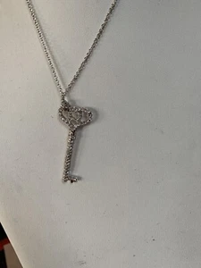 $48 Carolee 30" silver tone rhinestone key necklace P352 - Picture 1 of 7