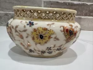 ANTICO ZSOLNAY PECS CERAMICA UNGHERESE vaso ovale reticolato floreale - Foto 1 di 16