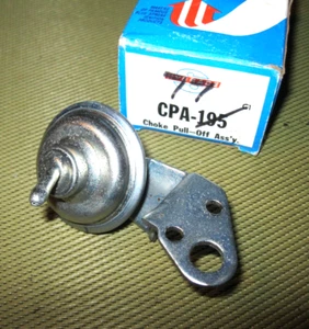 New Mopar 1979 Carburetor Choke Pull Off, Carter TQ , 4 BBL - Picture 1 of 3