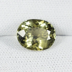 2.35 ct  DEEP  BROWNISH YELLOW GREEN MOZAMBIQUE NATURAL TOURMALINE  See Vdo DL - Picture 1 of 2