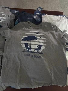 Unisex New Large Life is Good Beach Scene T Shirt Grey NWT Men’s Ladies Large - Picture 1 of 5