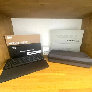 Wooting 80HE Gaming Keyboard UK ISO Layout Black Geon Raw HE Switches + Extras - Photo 1/8