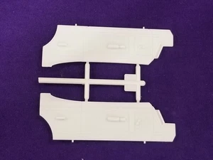 71 Plymouth Duster 340 INTERIOR SIDE PANELS from AMT 1:25 Model Kit 1971 - Picture 1 of 8