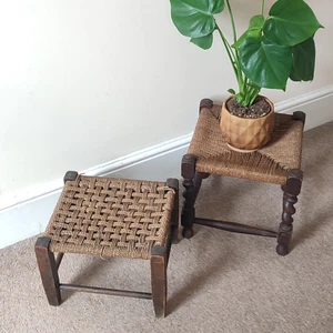 Vintage Pair of English Low Oak Footstools Footrest Barley Twist Woven Rush Top - Picture 1 of 10