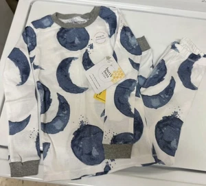 Burt’s Bees Kids Size 5 Moon Pajamas - Picture 1 of 3