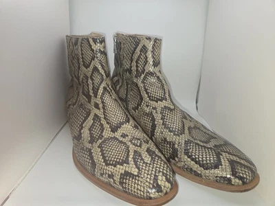 Bota estampado serpiente colección John Varvatos. 11 Foto 1 de 4