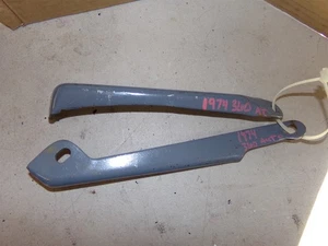 1974 Dodge Truck Van 360 Automatic Transmission Supports Brackets 72 73 74 75 + - Picture 1 of 2