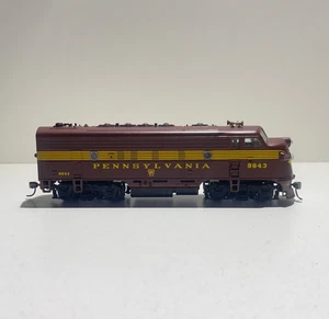 Athearn HO Scale Pennsylvania Railroad #9643 F7 Locomotive DUMMY Lighted No Box - Picture 1 of 9