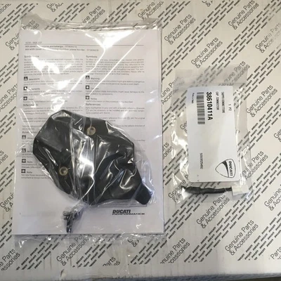 PANNIGALE V2/V4 STREET FIGHTER V2 CUBIERTA DE EXTRACCIÓN DE MATRÍCULA DUCATI 97180661B Foto 1 de 2