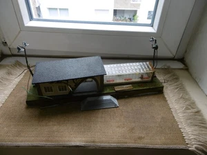 alter H0 Bahnhof Pappe Holz seltene Ausführung - Bild 1 von 1
