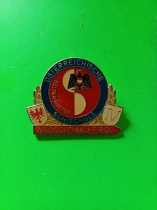 Pin Metal - Wildschonau-Tirol - Osterreichische Schischule - 4,5 cm x 3,5 cm - Foto 1 di 2