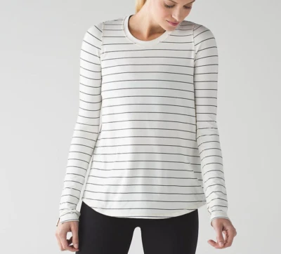 Top de manga larga a rayas LULULEMON Tuck And Flow en ala de ángel cuchara plateada 8 $78 Foto 1 de 4