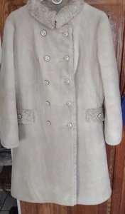Vintage FAIRMOOR BORGANZA Ivory with Persian Lamb Trim Faux Fur Coat - Size M - Picture 1 of 8