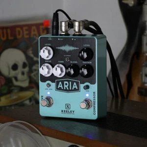 Keeley Aria Compressor/Overdrive Guitar Effect Pedal - Picture 1 of 5