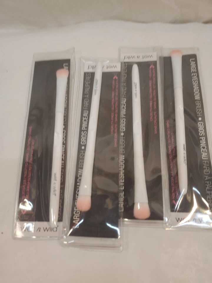 Wet n Wild Brush Lot Of 4 Sealed  - Image 1 of 4