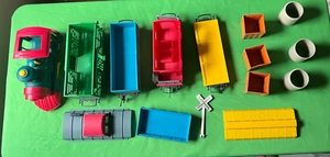 Vintage Playskool Express Train Set + Track- Tested - Picture 1 of 9