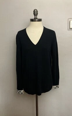 Suéter feminino Burberry Brit preto mistura de cashmere punho grande Nova Check - Imagem 1 de 4