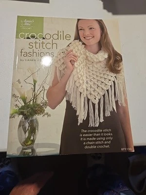 ANNIE'S ATTIC CROCHET CROCODILE STITCH FASHIONS 8 CUTE DESIGNS - Image 1 of 2
