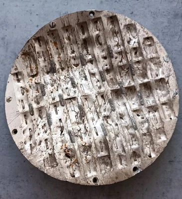 Gyroscopic gyrostabilized device of the navigation system. - Image 1 of 4