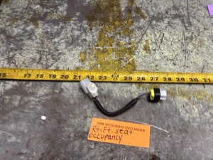 05-06 OUTLANDER  Right Pass. Side Front Seat Occupancy Module Jumper Harness - Bild 1 von 14