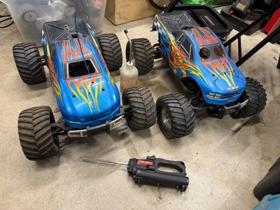 2-Rare Team Associated Mgt nitro rc trucks - Image 1 of 4
