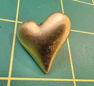 Prendedor de solapa de corazón Edouard Rambaud dorado vintage - Imagen 1 de 3