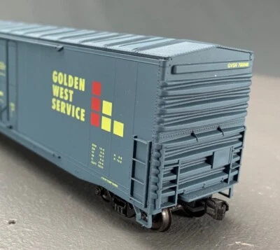 HO Accurail Golden West 50' Welded Plug Door Boxcar RD# 700048 112-5816 HO368 - Image 1 of 4