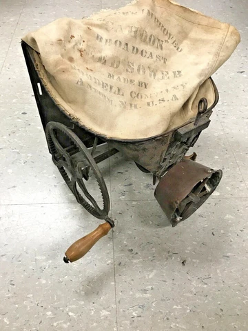 11870 ANTIQUE GOODELL CO. N.H. CAHOON FARM GEAR-WHEEL SEED SOWER CROP PLANTER Cover