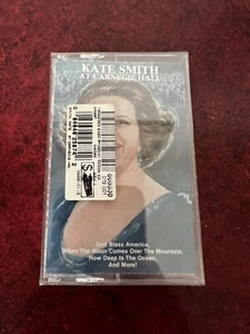 Kate Smith at Carnegie Hall by Kate Smith Cassette Tape Mar-1996, RCA - Bild 1 von 2