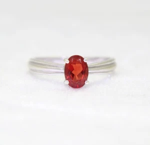 9ct White Gold Fire Opal Ring Size 6 1/4 - M - Picture 1 of 3