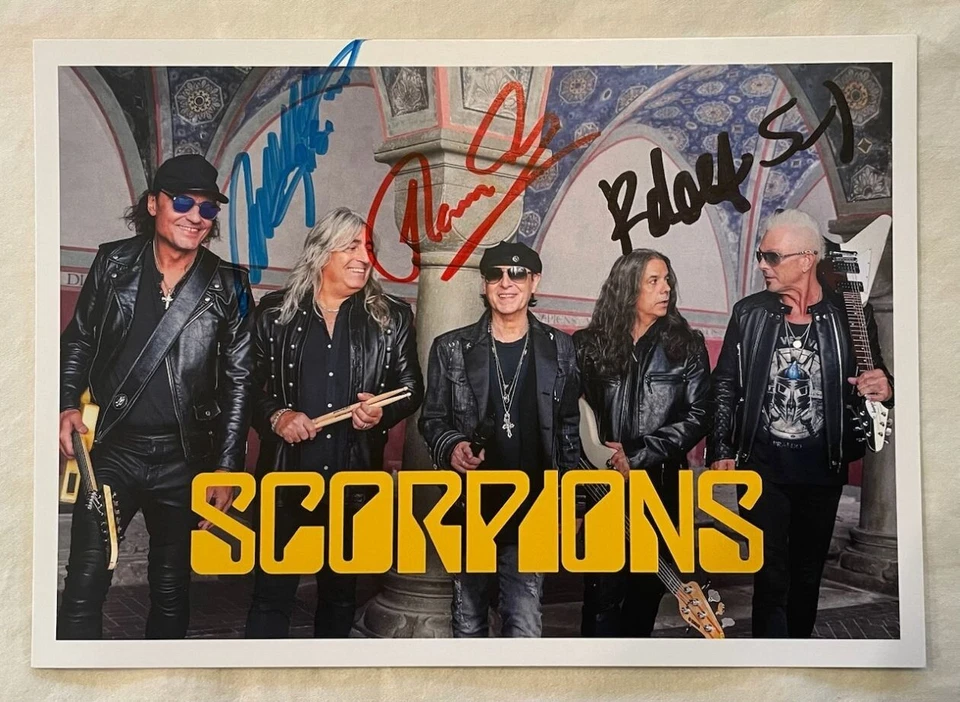 Scorpions - Rock Believer (180G Black Vinyl + Photo signed by 3 members) NEW - Image 1 of 3