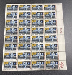 First Man On The Moon SCOTT# C76 1969 APOLLO 11 10ct 32 STAMP SHEET “MINT” - Picture 1 of 2
