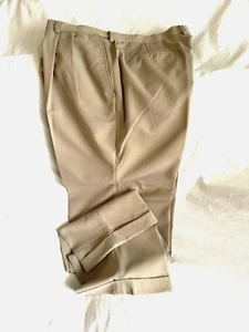 Haggar Men’s 38x29 Premium (KHAKI) pleated Fit Slacks SHIPS FREE (P) - Picture 1 of 5