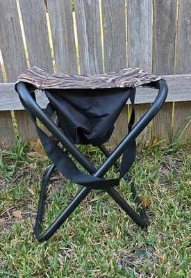 Mossy Oak Foldable Field Hunting Stool Underseat Storage 225lb Capacity 16" Tall - Image 1 of 3