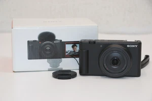 Sony ZV-1F 20.1MP Compact Digital Camera - Picture 1 of 10