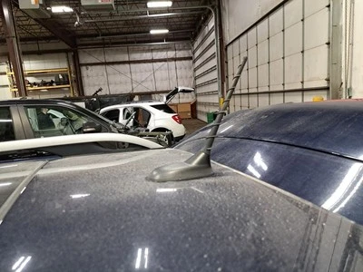 Antenna 2015 Cherokee Sku#4034957 - Image 1 of 4