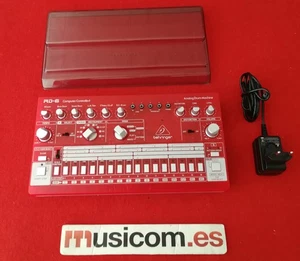 BEHRINGER RD6 SB + DECKSAVER - Foto 1 di 3