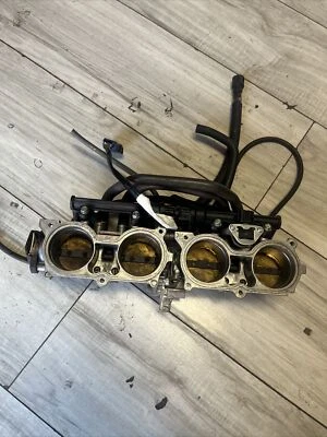 13 14 15 Honda Cbr1000rr CBR 1000RR 2012-2016 OEM carrocerías de acelerador dañadas Foto 1 de 4