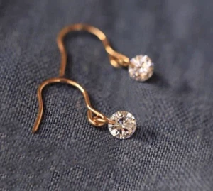 Orecchini pendenti AAAA piccoli zirconi placcati oro 18 kt 5-6 mm - Foto 1 di 4