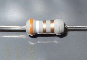 Resistencia de óxido metálico 100 piezas 3,9 ohmios 1W. - Imagen 1 de 1