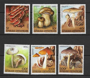 Centrafricaine 1984 champignons série de 6 timbres MNH /TE5597 - Picture 1 of 1
