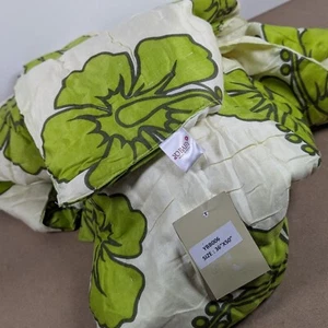 YO Baby ~ Green Floral Quilt 36"x50" ~Cotton & Polyester ~ Free Shipping - Bild 1 von 5