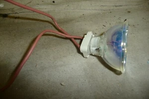 Projektorlampe Keramik Glühbirne Halter für Cine Projektoren G6.35 2 Pin 240V - - Bild 1 von 3