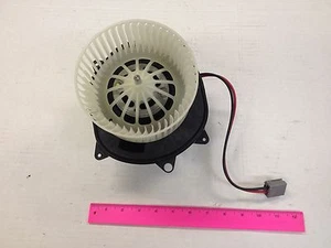 New rear blower Motor E8654002 351319141 3599581C2 2007-2010 PROSTAR SLEEPER - Foto 1 di 2
